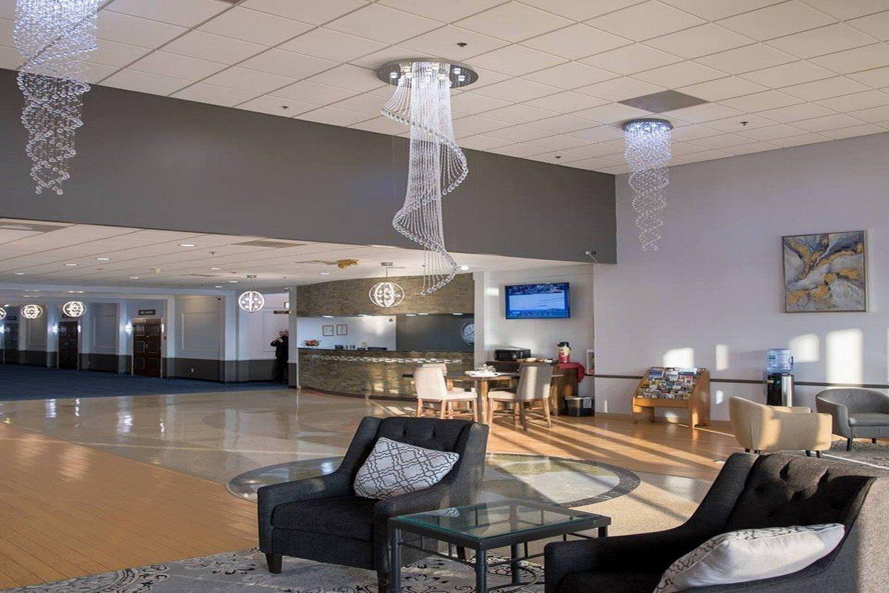 Ramada By Wyndham Cedar Rapids Hotel Eksteriør billede